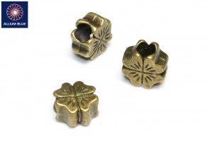 Lucky Clover ビーズ, メッキあり Base Metal, Antique 真鍮, 10.5x10.6mm